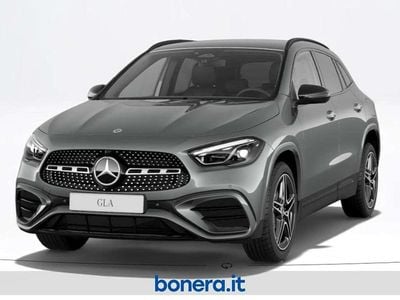 Nuova Mercedes GLA200 AMG line 150 CV (110 kW) 2026 Grigio montagna SUV