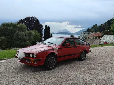 Usata Alfa Romeo Alfetta 130 CV (95 kW) 1981 Rosso