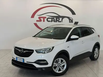 Usata Opel Grandland X Ultimate 120 CV (88 kW) 2018 Bianco SUV