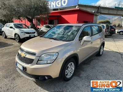 Usata Chevrolet Orlando LTZ 163 CV (119 kW) 2013 Giallo Monovolume