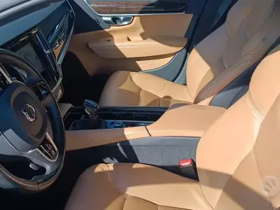 Usata Volvo V90 Inscription 190 CV (139 kW) 2017 Grigio Station wagon