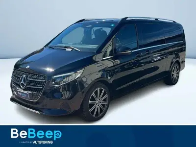 Usata Mercedes V300 Avantgarde 236 CV (173 kW) 2024 Nero Monovolume