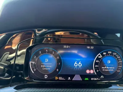 Usata VW Golf VIII R 320 CV (235 kW) 2023 Blu/azzurro Berlina