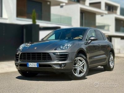 Porsche Macan S