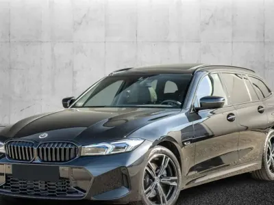 Usata BMW 330 292 CV (214 kW) 2022 Nero Station wagon