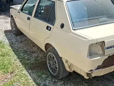 Usata Alfa Romeo Giulietta 109 CV (80 kW) 1980 Berlina