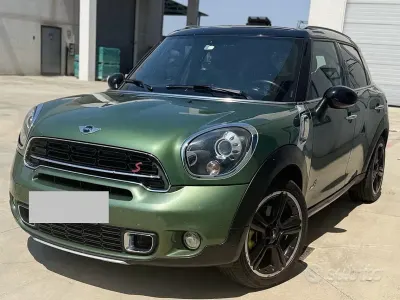 Usata Mini Countryman 143 CV (105 kW) 2015 Verde SUV
