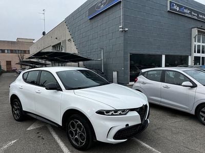 Usado Alfa Romeo Tonale Sprint 131 CV (96 kW) 2024 Blanco SUV