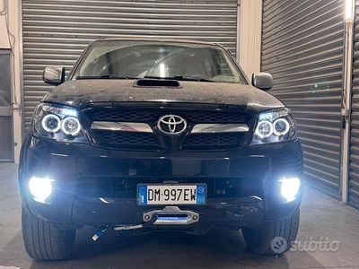 Usata Toyota HiLux 2008 Nero Pick-up