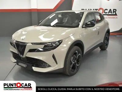 Nuova Alfa Romeo GT Junior Sprint 145 CV (106 kW) 2026 Beige SUV