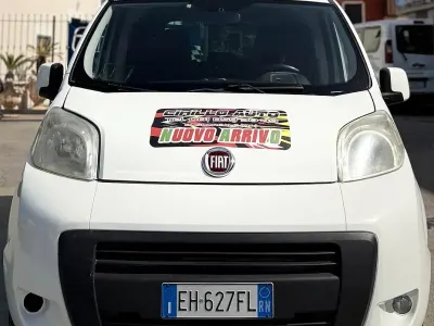 Usata Fiat Qubo Trekking 77 CV (56 kW) 2011 Bianco Monovolume