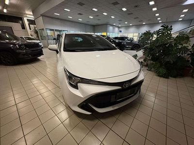 Usata Toyota Corolla Business Edition 98 CV (72 kW) 2021 Bianco Berlina