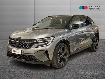 Usata Renault Austral Techno Esprit Alpine 199 CV (146 kW) 2023 Grigio SUV