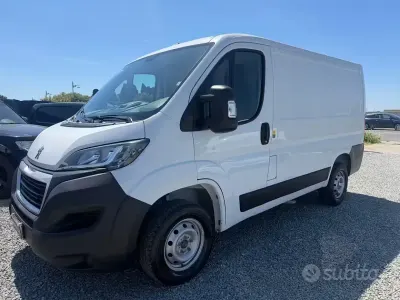Usata Peugeot Boxer 140 CV (102 kW) 2022 Bianco Furgone