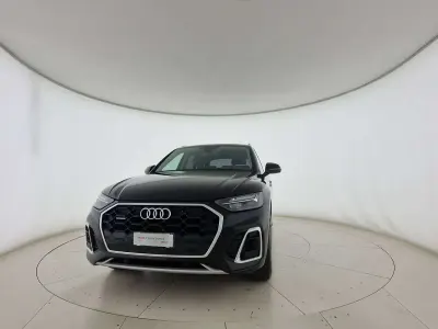 Usata Audi Q5 S-Line 204 CV (150 kW) 2022 Nero mito metallizzato SUV