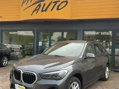 Usata BMW X1 Advantage 150 CV (110 kW) 2021 Grigio SUV