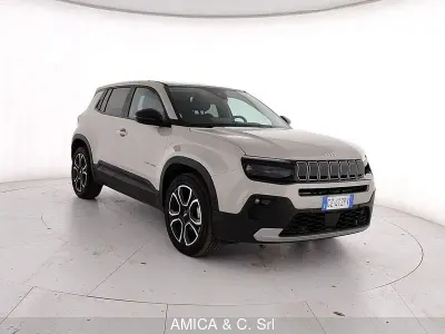 Usata Jeep Avenger Summit 101 CV (74 kW) 2025 Grigio SUV