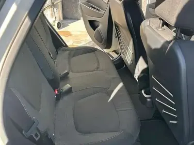 Usata Renault Captur Iconic 90 CV (66 kW) 2016 Bianco SUV