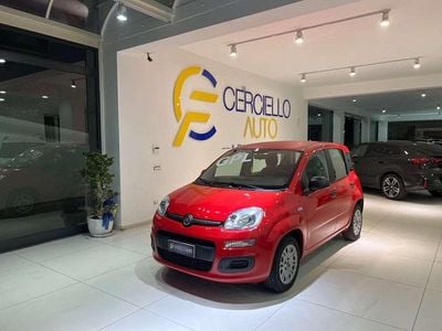 Usata Fiat Panda 69 CV (50 kW) 2022 Rosso perlato Berlina