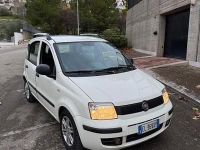 Usata Fiat Panda Lounge 69 CV (50 kW) 2012 Bianco Berlina