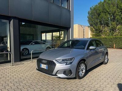 Usata Audi A3 Business 110 CV (80 kW) 2021 Argento Berlina