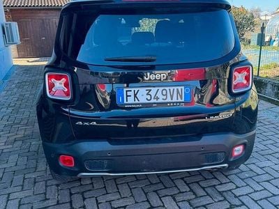 Usata Jeep Renegade Limited 140 CV (102 kW) 2017 Nero SUV