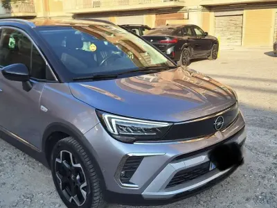 Usata Opel Crossland Ultimate 131 CV (96 kW) 2025 SUV