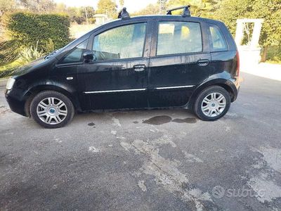 Usata Fiat Idea 70 CV (51 kW) 2006 Nero Monovolume