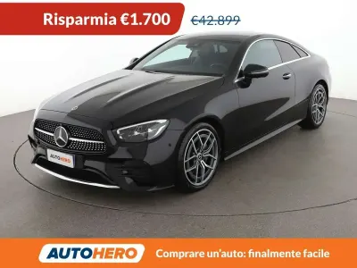 Usata Mercedes E220 Premium Plus 194 CV (142 kW) 2022 Nero Coupé