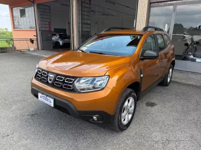 Usata Dacia Duster Essentiel 101 CV (74 kW) 2021 Arancione SUV