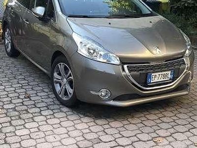 Usata Peugeot 208 Allure 82 CV (60 kW) 2012 Bronzo Utilitaria