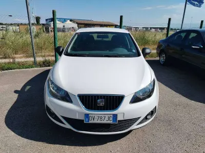 Usata Seat Ibiza Style 69 CV (50 kW) 2009 Bianco Berlina