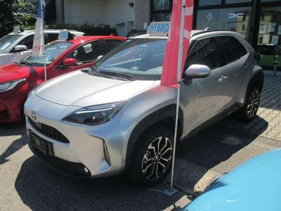Nuova Toyota Yaris Cross Trend 92 CV (67 kW) 2026 Argento SUV