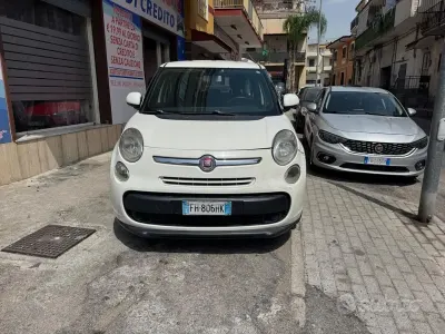 Usata Fiat 500L Lounge 84 CV (61 kW) 2013 Bianco Monovolume