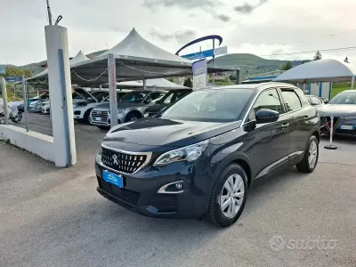 Usata Peugeot 3008 131 CV (96 kW) 2019 Grigio SUV