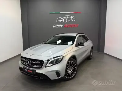 Usata Mercedes GLA200 136 CV (100 kW) 2019 Grigio SUV