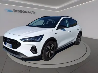 Usata Ford Focus Active 125 CV (91 kW) 2024 Bianco frozen SUV
