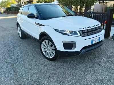Usata Land Rover Range Rover evoque 150 CV (110 kW) 2017 Bianco Station wagon