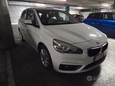 Usata BMW 218 Active Tourer Efficient Dynamics 150 CV (110 kW) 2017 Bianco Monovolume