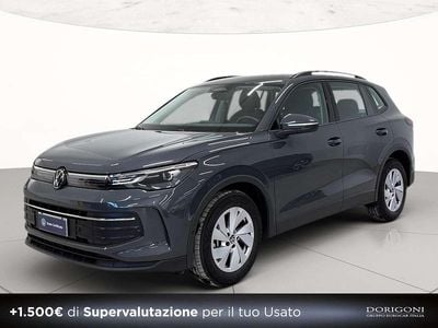 Usata VW Tiguan Life 150 CV (110 kW) 2024 Dolphin grey metallizzato SUV