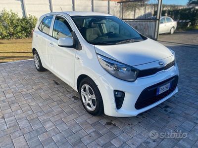 usata Kia Picanto 1.0 benz full optional tagliandata