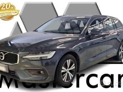 Usata Volvo V60 Business Edition 150 CV (110 kW) 2019 Grigio Station wagon
