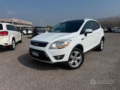 Usata Ford Kuga Titanium 136 CV (100 kW) 2009 Bianco SUV