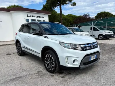 Usata Suzuki Vitara 120 CV (88 kW) 2016 Bianco SUV