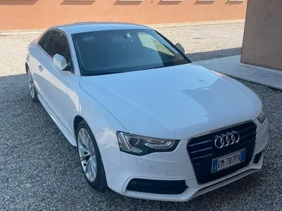 Usata Audi A5 S-Line 170 CV (125 kW) 2012 Bianco Coupé