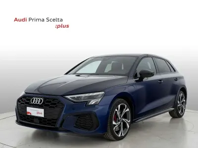 Usata Audi A3 S-Line 245 CV (180 kW) 2022 Blu/azzurro Berlina