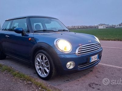 Usata Mini Cooper 2007 Blu Utilitaria