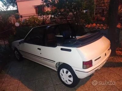 Usata Peugeot 205 54 CV (39 kW) 1993 Bianco Cabrio