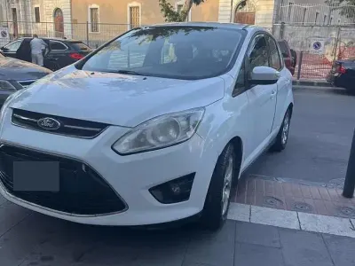Usata Ford C-MAX 115 CV (84 kW) 2013 Bianco Monovolume
