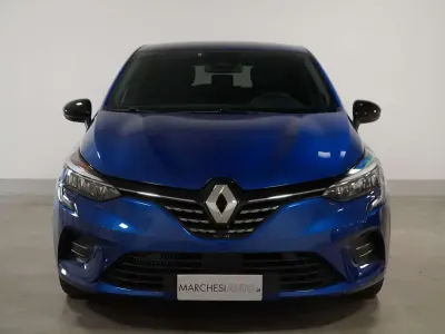 Usata Renault Clio V Techno 90 CV (66 kW) 2023 Blu/azzurro Berlina
